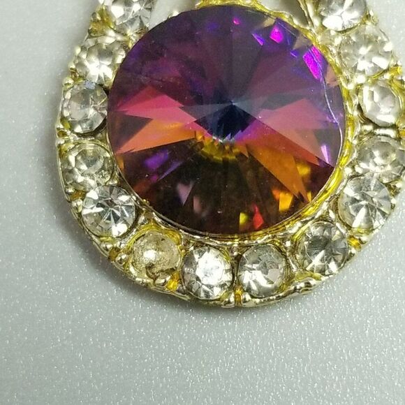 Vintage AB Rainbow Rhinestone Drop Shape Pendant Necklace, Silver Tone Chain - Picture 5 of 9